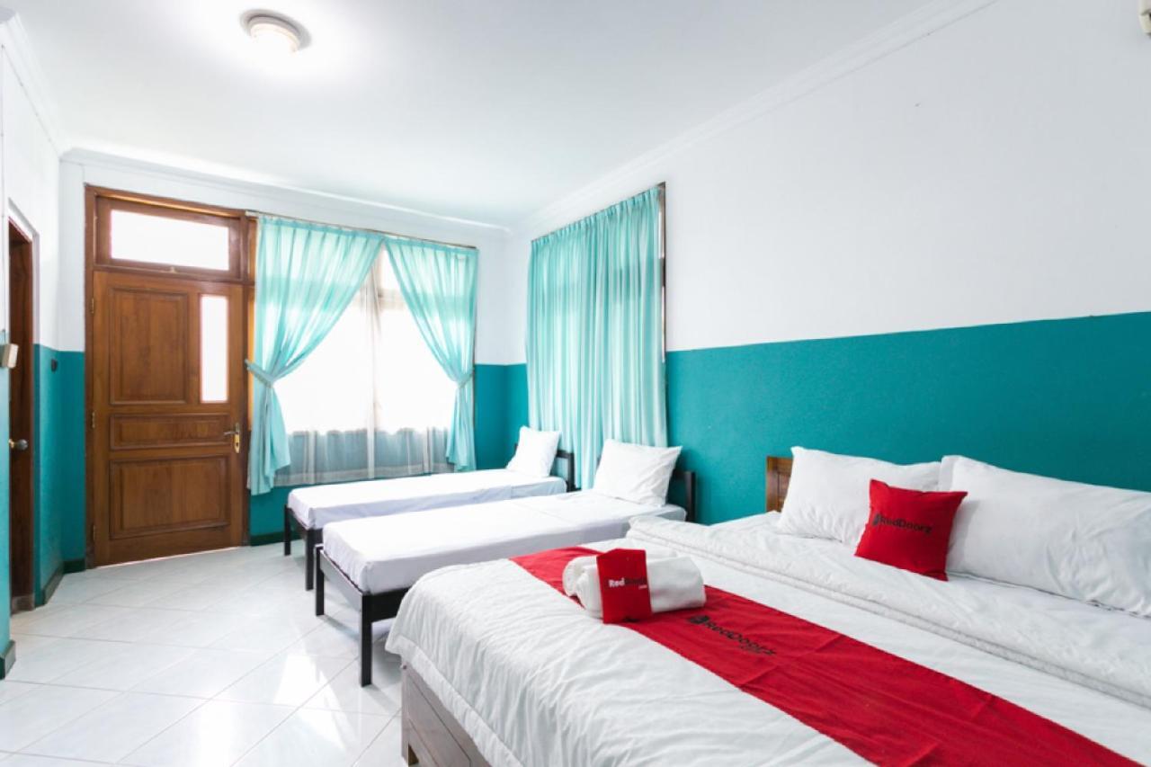 Reddoorz Syariah Near Alun Alun Magelang Bayeman Hotel Exterior photo
