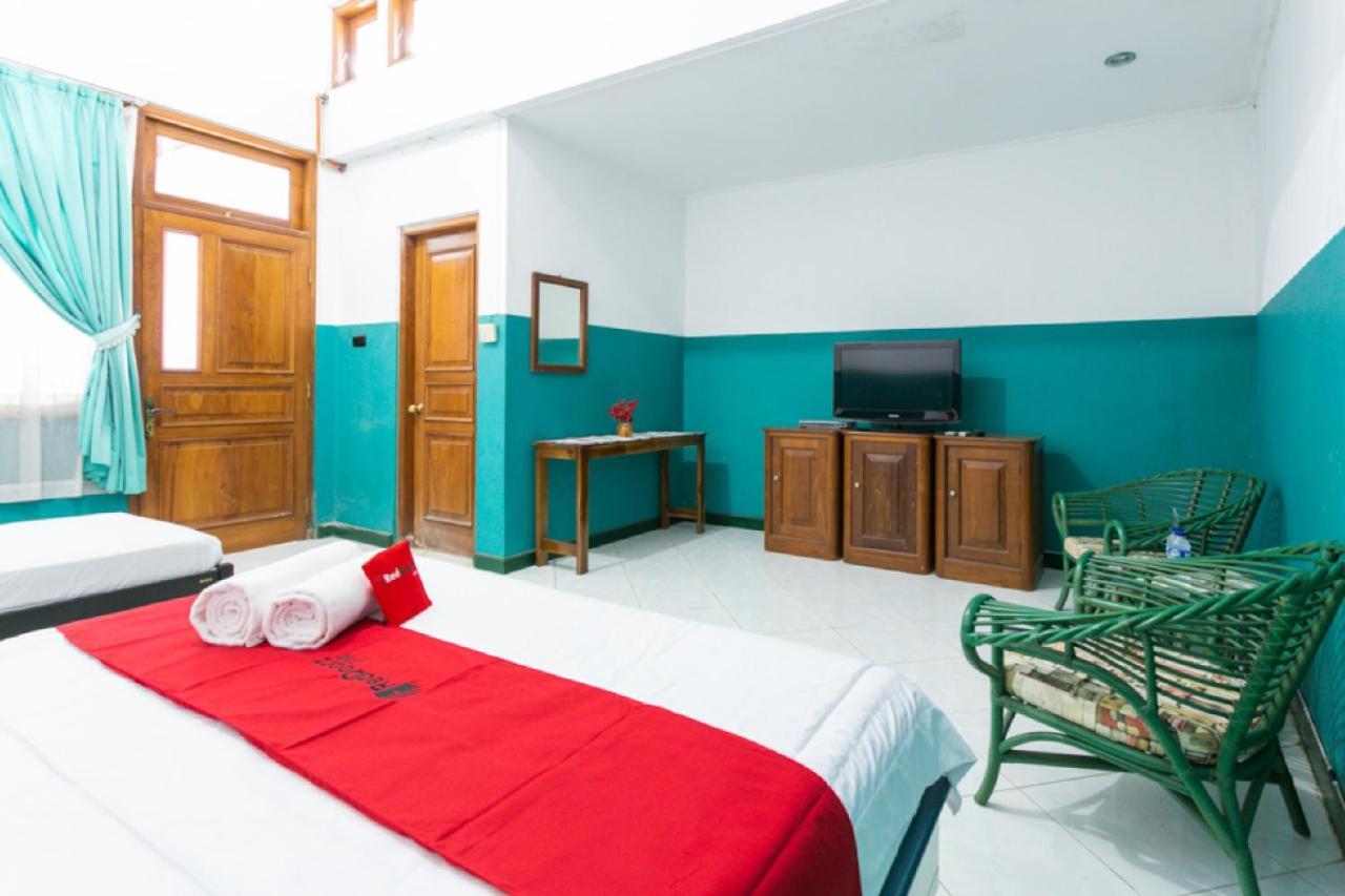 Reddoorz Syariah Near Alun Alun Magelang Bayeman Hotel Exterior photo