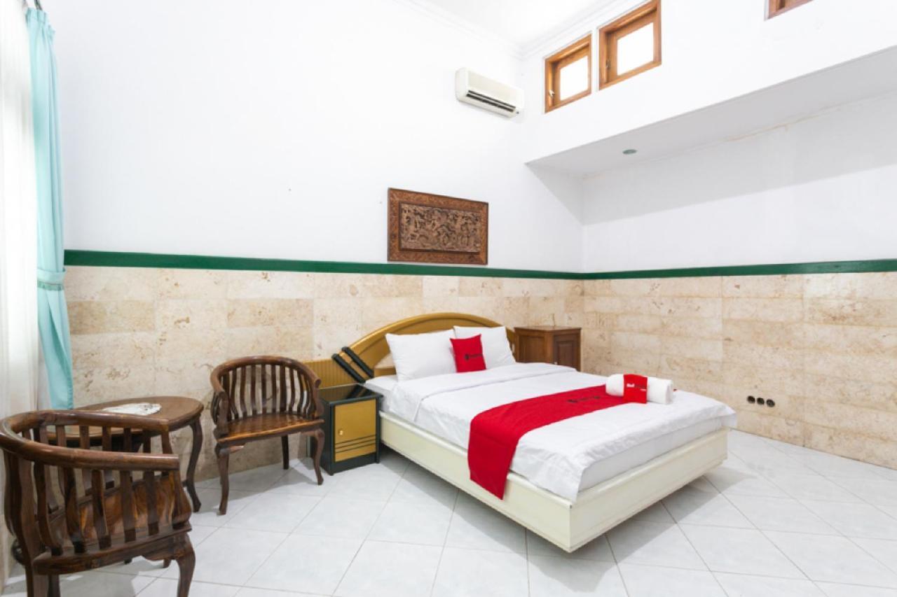 Reddoorz Syariah Near Alun Alun Magelang Bayeman Hotel Exterior photo