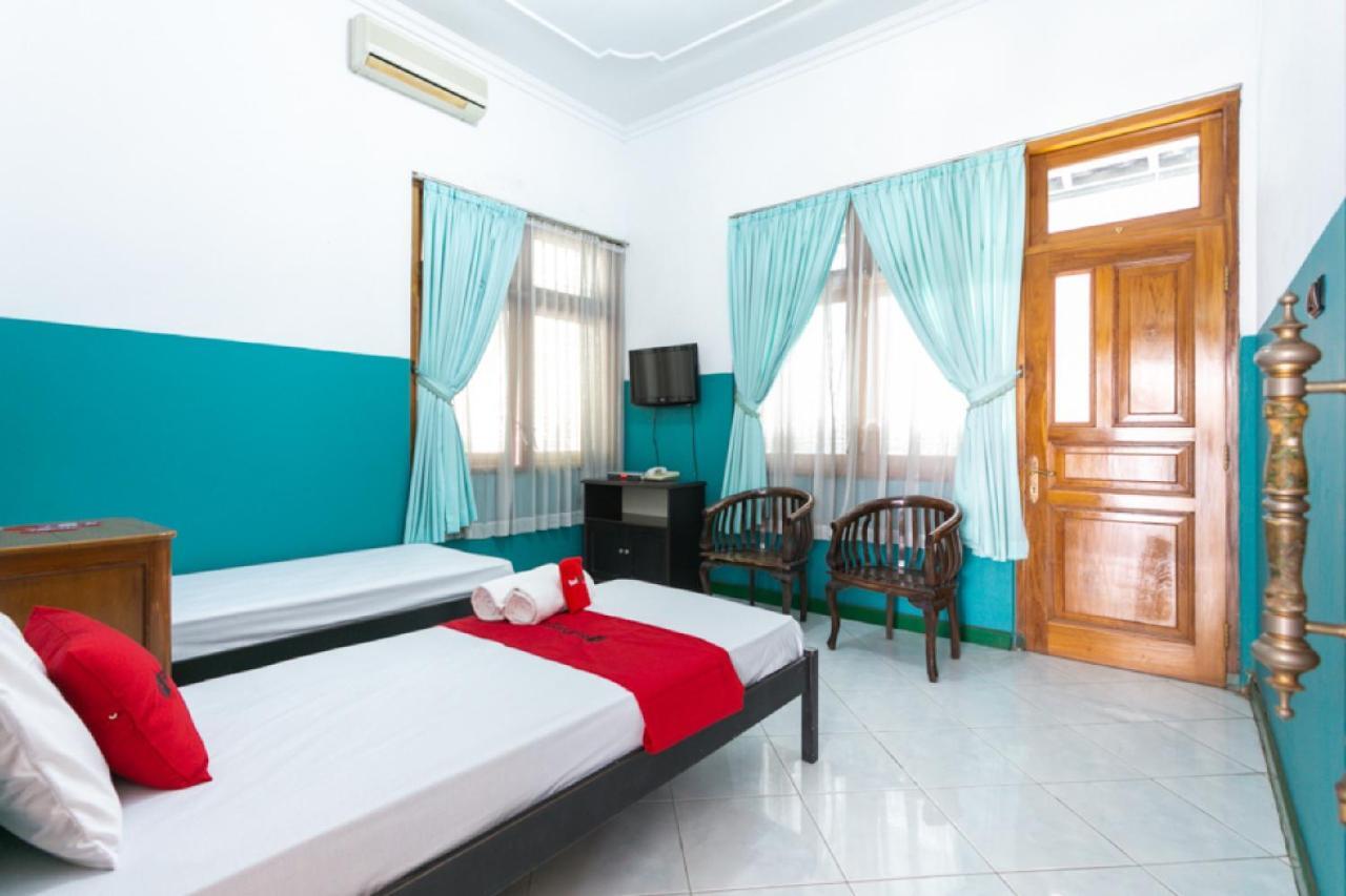 Reddoorz Syariah Near Alun Alun Magelang Bayeman Hotel Exterior photo